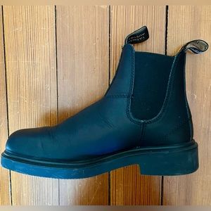 Blundstone Women’s Dress Chelsea Boots - Black Size AU 3.5 (US 6.5)